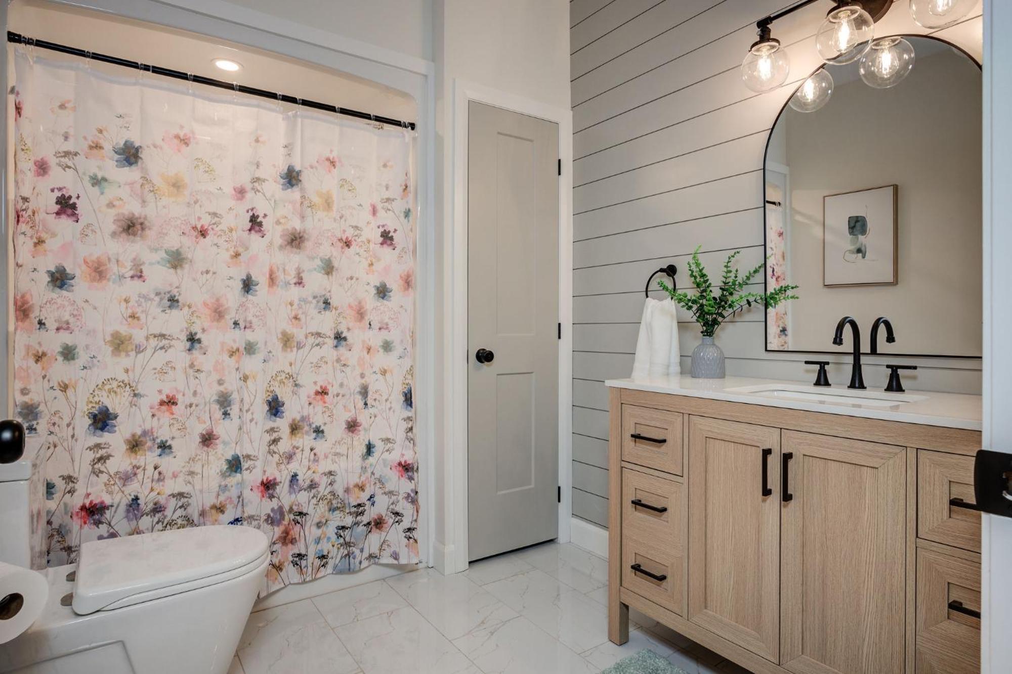 Chic Suite By Westlynn Little Current 외부 사진
